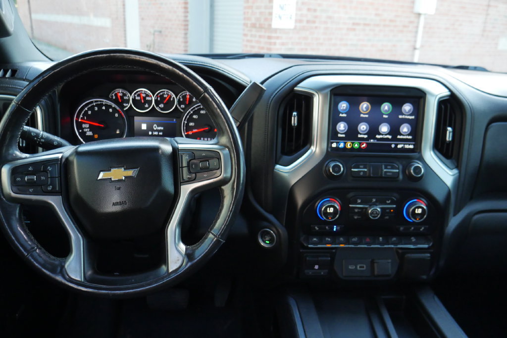 Used 2019 Chevrolet Silverado 1500 LTZ w/ LTZ Premium Package AWD/4WD image 19