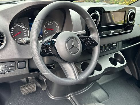 New 2026 Mercedes-Benz Sprinter 2500 image 12