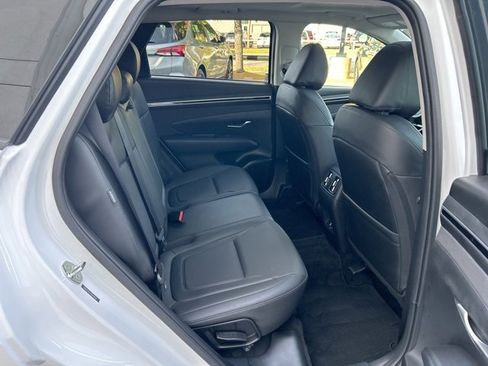 Used 2024 Hyundai Tucson SEL w/ Convenience Package image 15