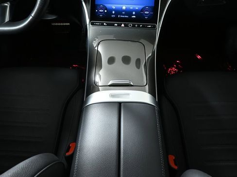 Certified 2025 Mercedes-Benz C 300 4MATIC Sedan image 22