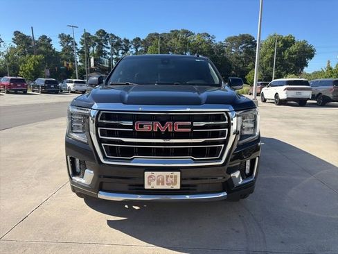 Used 2022 GMC Yukon SLT w/ SLT Premium Package AWD/4WD image 2