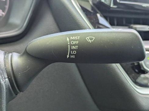 Used 2024 Toyota Corolla LE FWD image 8