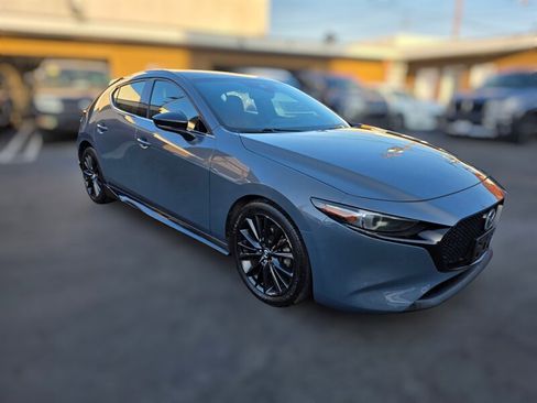 Used 2020 MAZDA MAZDA3 AWD Hatchback w/ Premium Pkg image 3