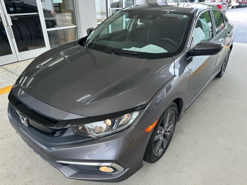 Used 2021 Honda Civic EX image 3