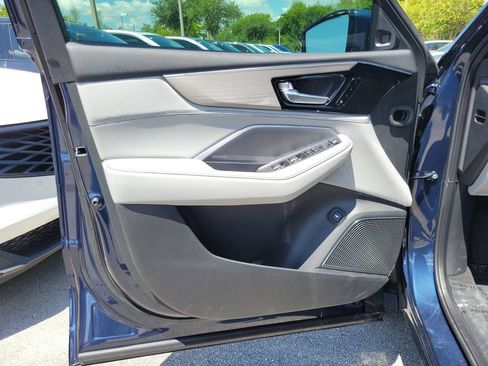 New 2026 Acura MDX SH-AWD w/ Advance Package image 9