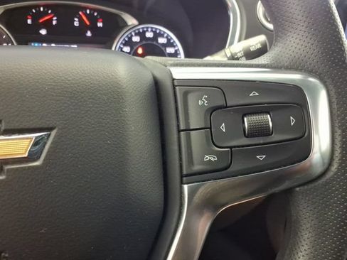 Used 2022 Chevrolet Blazer LT FWD image 16
