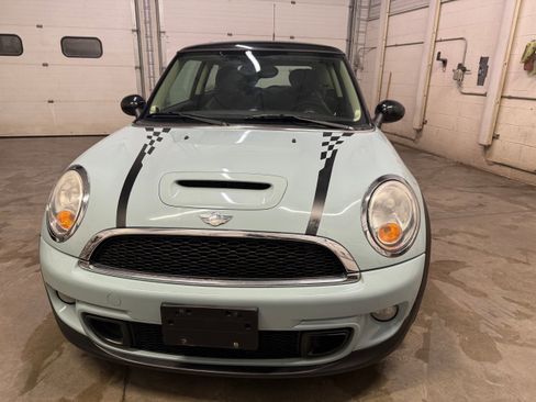 Used 2011 MINI Cooper S image 24