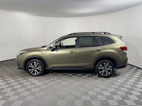 Certified 2023 Subaru Forester Limited AWD/4WD image 11