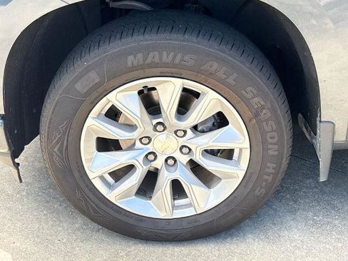 Used 2019 Chevrolet Silverado 1500 Custom w/ Trailering Package RWD image 11