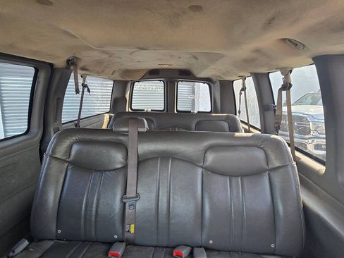 Used 2006 Chevrolet Express 1500 LS AWD/4WD image 24
