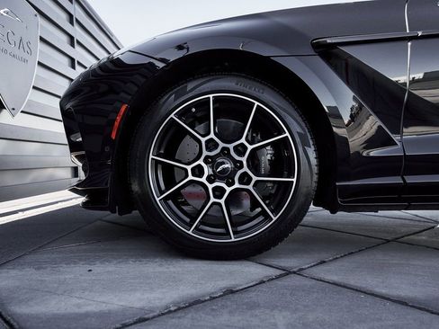 Used 2023 Aston Martin DBX 707 image 3