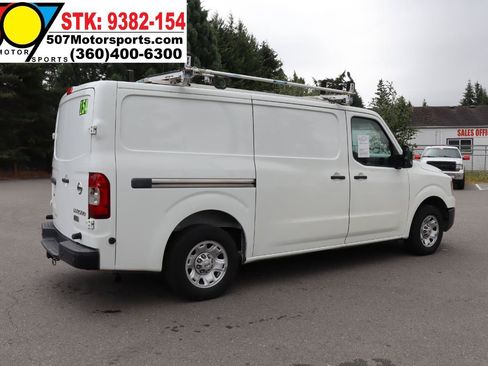 Used 2016 Nissan NV 2500 SV w/ Technology Package RWD image 8