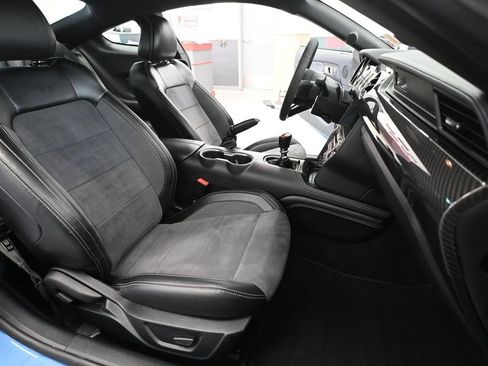 Used 2020 Ford Mustang Shelby GT350 w/ Technology Package RWD image 42