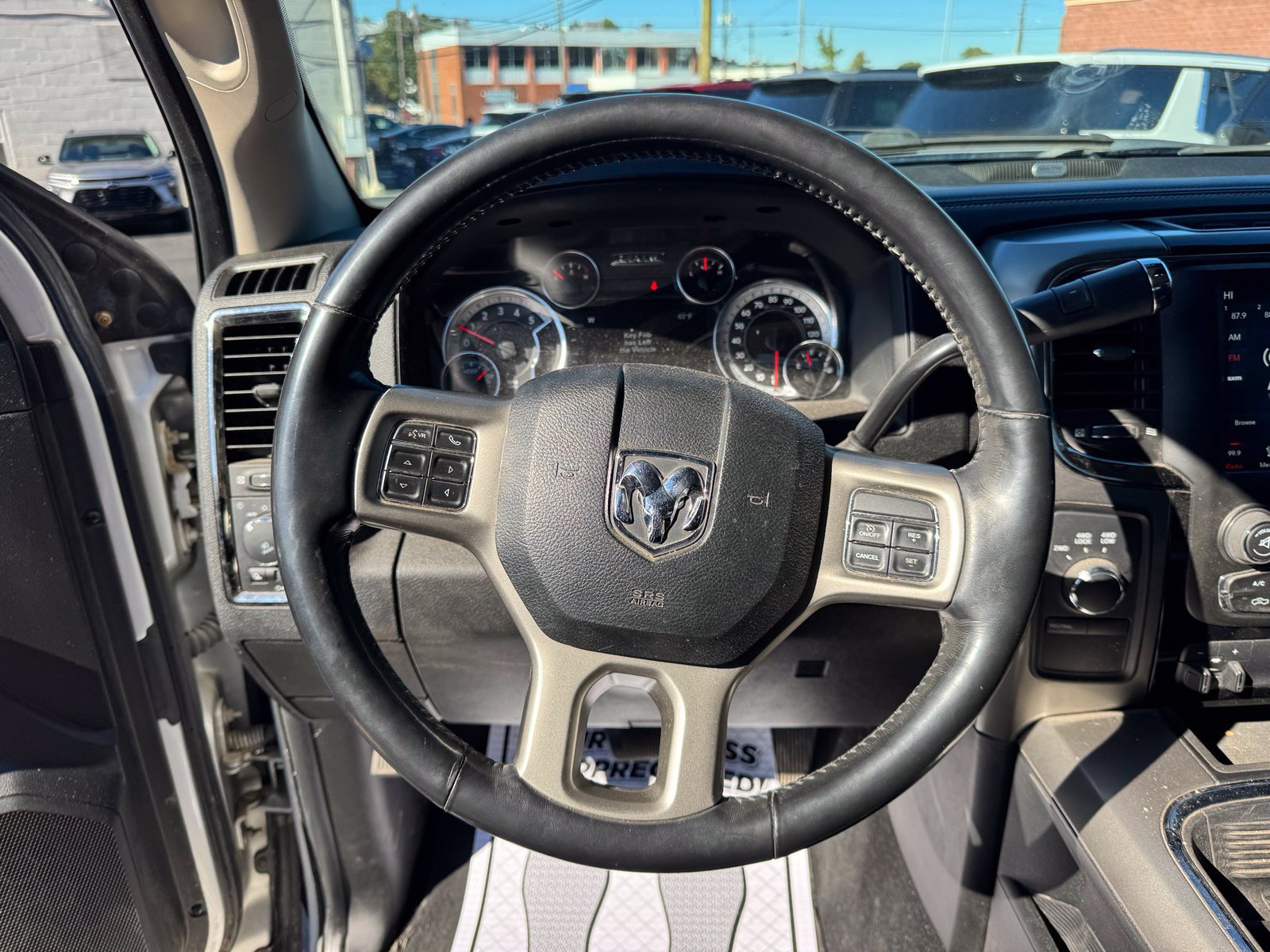 Used 2018 RAM 2500 Laramie w/ Sport Appearance Group AWD/4WD image 17