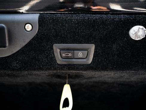Used 2010 Rolls-Royce Ghost RWD image 55