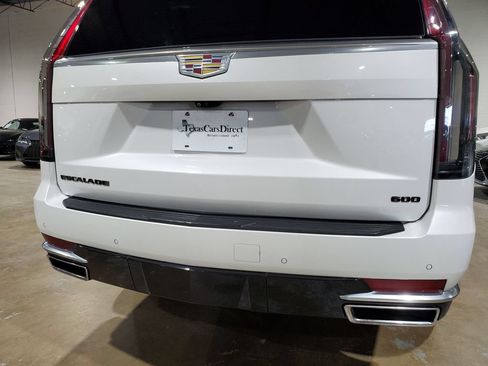 Used 2021 Cadillac Escalade Premium Luxury AWD/4WD image 54