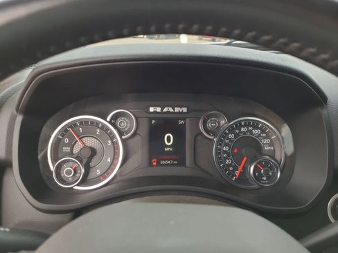 Used 2024 RAM 2500 Big Horn image 26