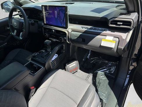 New 2026 Toyota Tacoma TRD Off-Road AWD/4WD image 24
