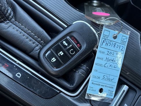 Used 2023 Honda Civic Sport image 39