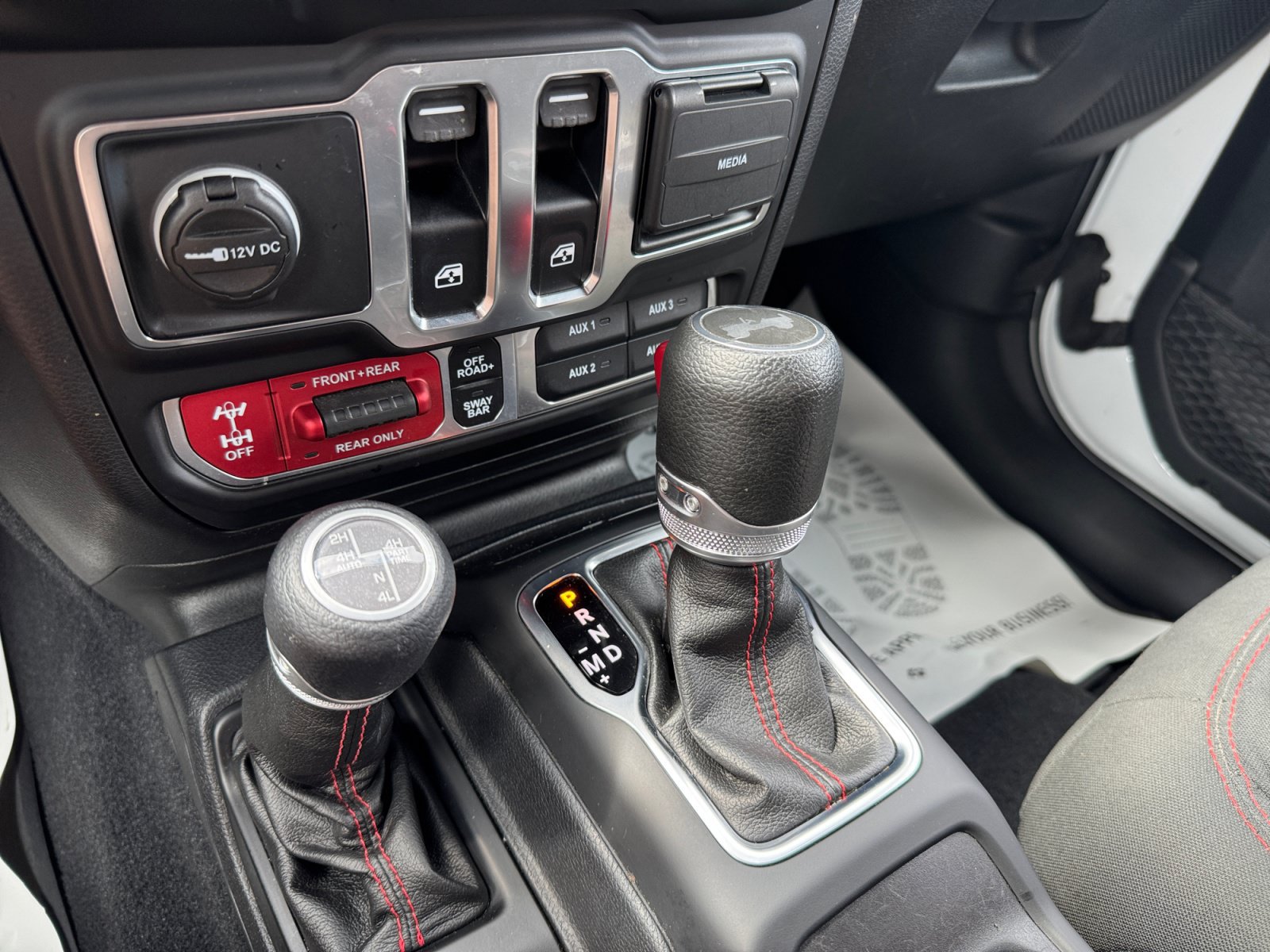 Used 2021 Jeep Wrangler Rubicon AWD/4WD image 7