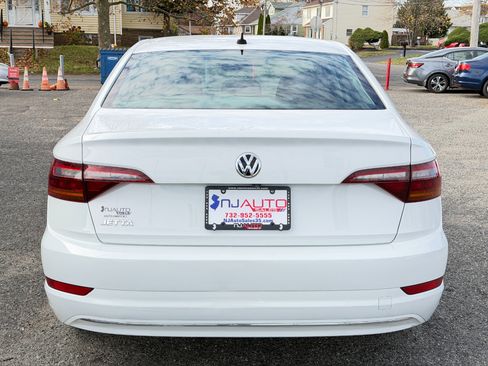 Used 2019 Volkswagen Jetta S w/ Driver Assistance Package image 5