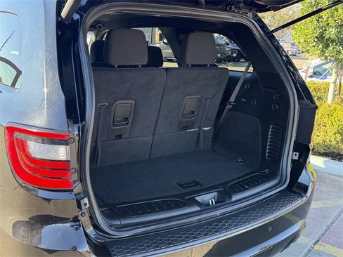 Used 2023 Dodge Durango GT image 23