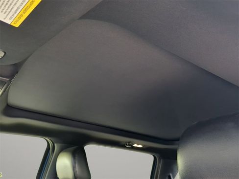 Used 2020 Ford F150 Raptor w/ Equipment Group 802A Luxury image 48