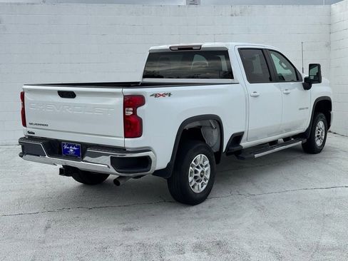Used 2024 Chevrolet Silverado 2500 LT image 14