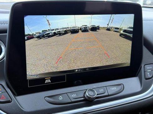 Used 2023 Chevrolet Blazer LT w/ Convenience Package image 17