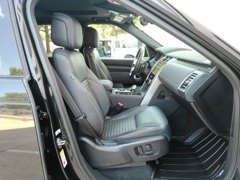 Used 2023 Land Rover Discovery S AWD/4WD image 22