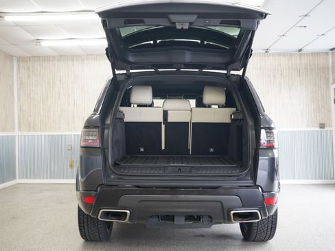 Used 2022 Land Rover Range Rover Sport HST image 38