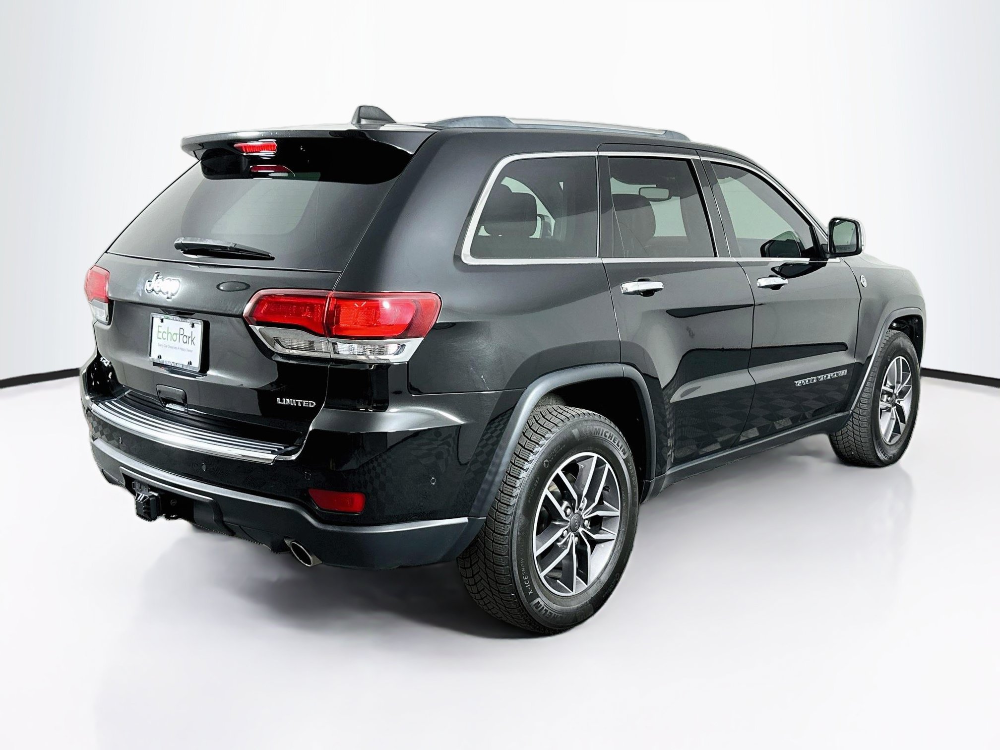 Used 2020 Jeep Grand Cherokee Limited AWD/4WD image 9