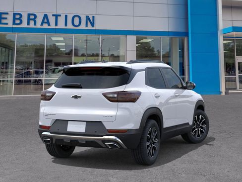 New 2026 Chevrolet TrailBlazer ACTIV w/ Convenience Package AWD/4WD image 4