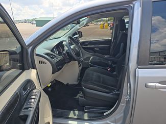 Used 2018 Dodge Grand Caravan SE FWD video 2