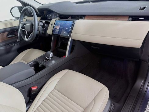 Used 2025 Land Rover Discovery Sport S AWD/4WD image 27