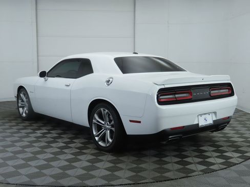 Used 2022 Dodge Challenger R/T image 7