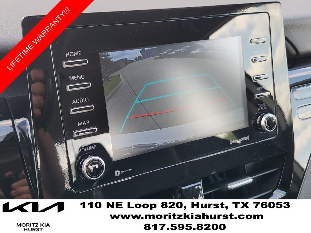Used 2024 Toyota Camry SE FWD image 8