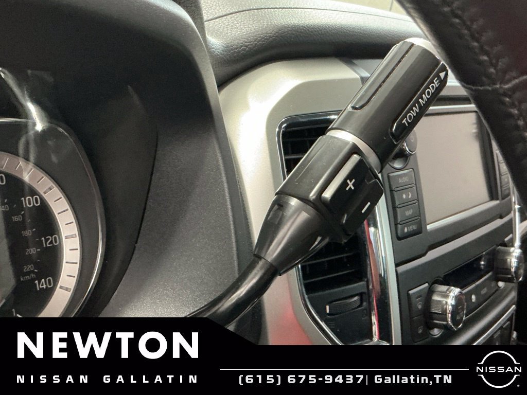 Used 2019 Nissan Titan SV w/ SV Convenience Package RWD image 14