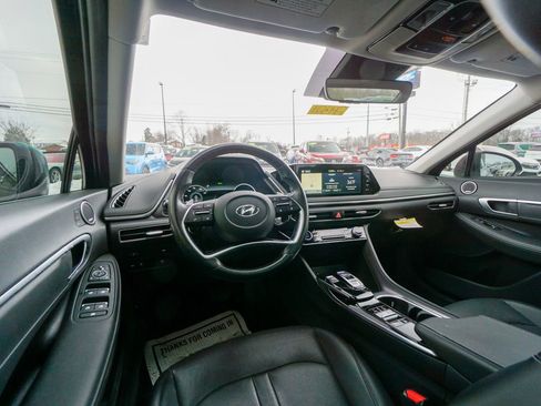 Used 2020 Hyundai Sonata Limited image 12