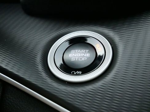 Used 2024 Jeep Grand Cherokee Laredo w/ Luxury Tech Group I image 53