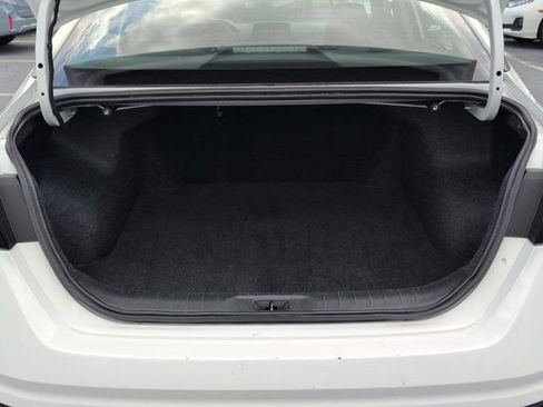 Used 2025 Nissan Altima 2.5 SV FWD image 28