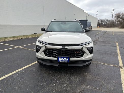 New 2026 Chevrolet TrailBlazer RS w/ Convenience Package AWD/4WD image 2