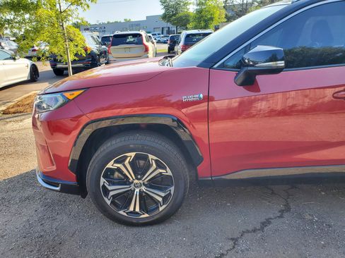 Used 2021 Toyota RAV4 XSE AWD/4WD image 16
