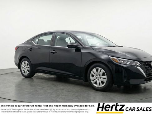 Used 2025 Nissan Sentra S image 1