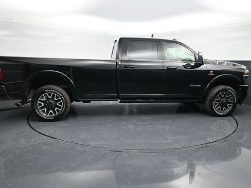 New 2026 RAM 2500 Limited AWD/4WD image 11