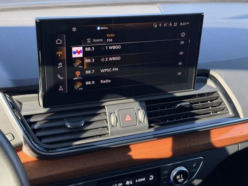 Used 2023 Audi Q5 2.0T Premium w/ Convenience Package image 22