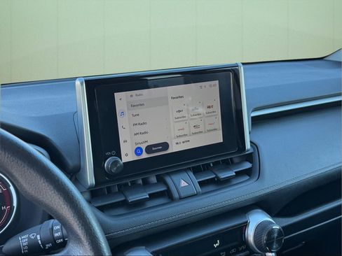 Used 2024 Toyota RAV4 XLE image 23