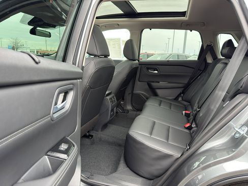 New 2026 Nissan Rogue SV image 30