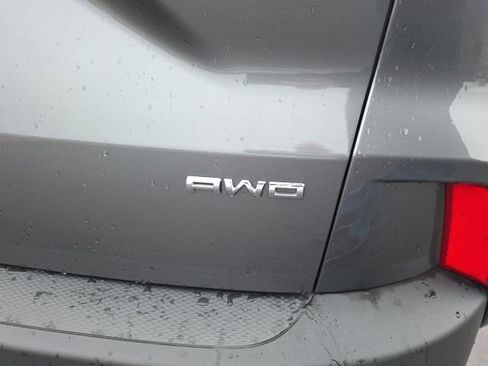 Used 2022 Ford Escape SE w/ SE Sport Appearance Package image 10