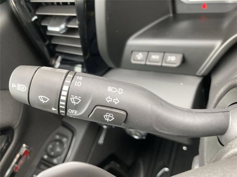 New 2026 GMC Sierra 1500 AT4 w/ AT4 Premium Package AWD/4WD image 24
